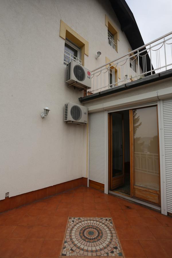 Apartments Villa Irma Sarajevo Exterior foto