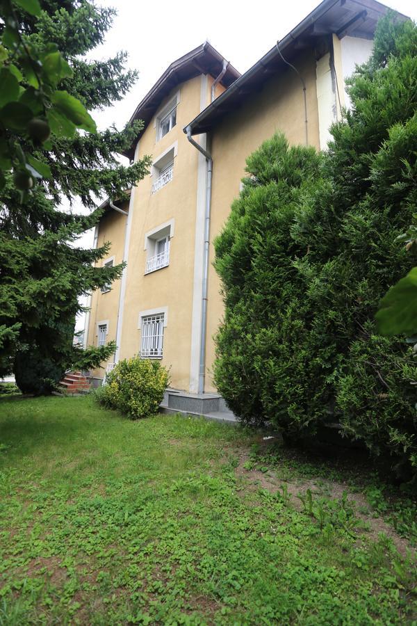 Apartments Villa Irma Sarajevo Exterior foto