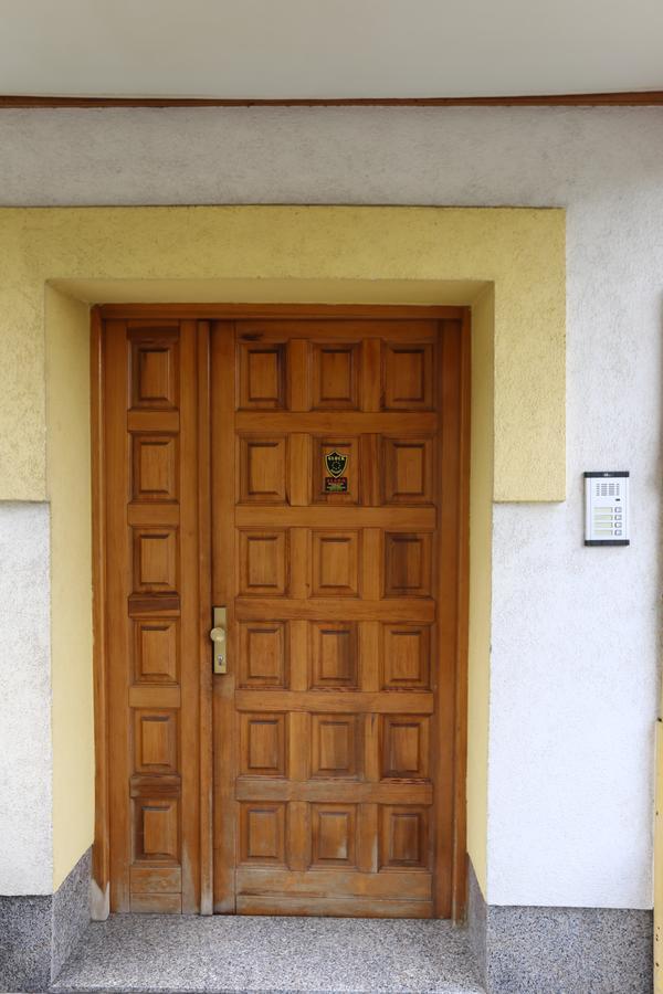 Apartments Villa Irma Sarajevo Exterior foto